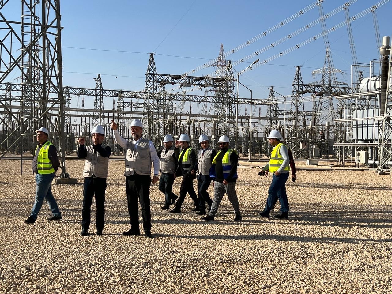البطاينة يتفقد محطة معان ويؤكد جاهزية المنظومة الفنية لموسم الشتاء